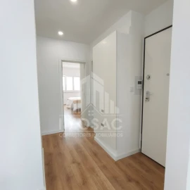 Apartamento T3 para Venda em Benfica