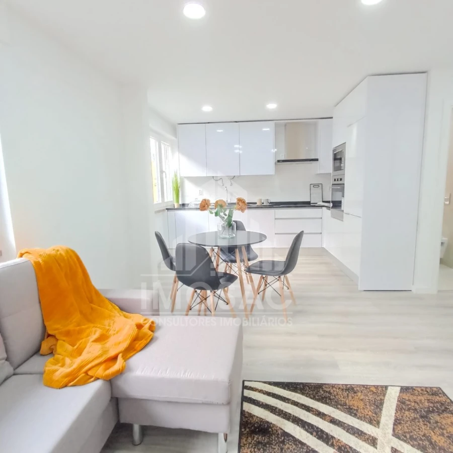 Apartamento T3 para Venda em Benfica Foto 17