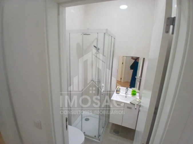 Apartamento T3 para Venda em Benfica Foto 19