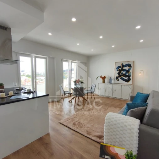Apartamento T3 para Venda em Benfica Foto 31