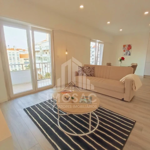 Apartamento T3 para Venda em Benfica