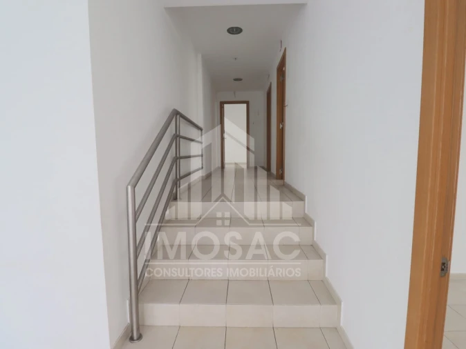 Loja para Venda em Odivelas Foto 13