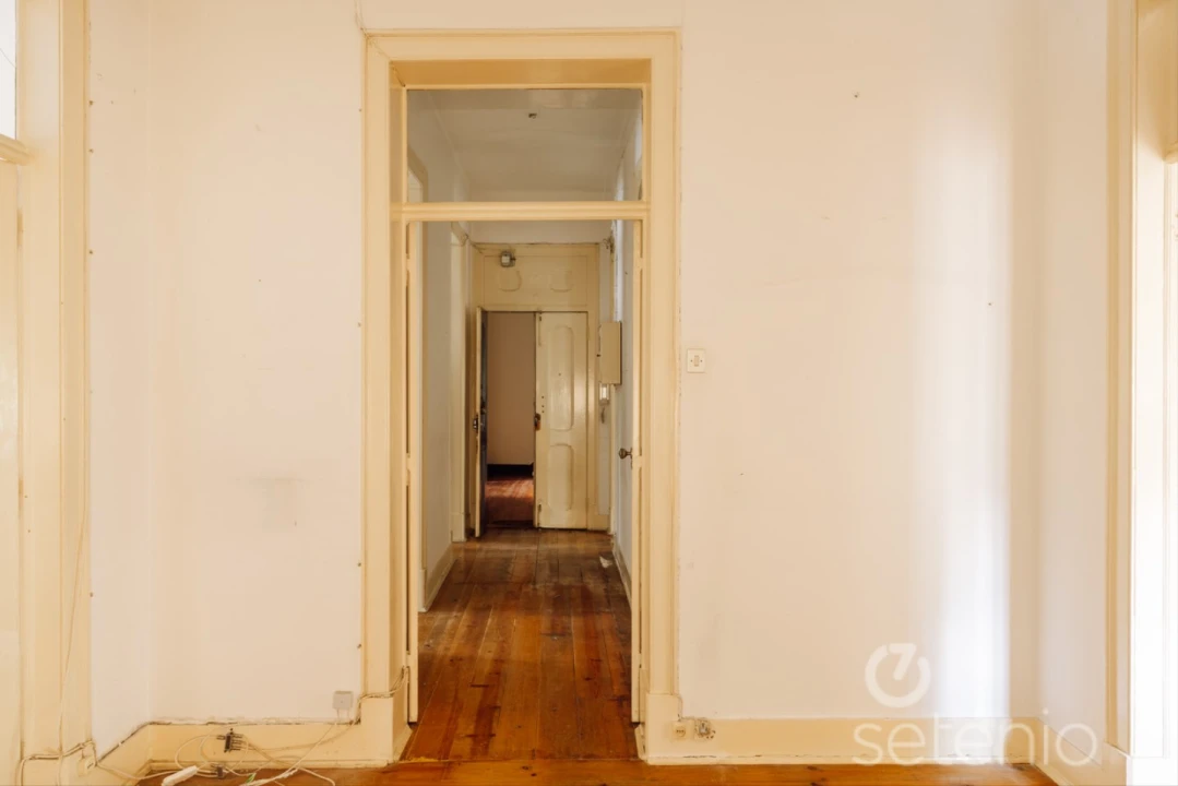 Apartamento T4 para Venda em Arroios Foto 19