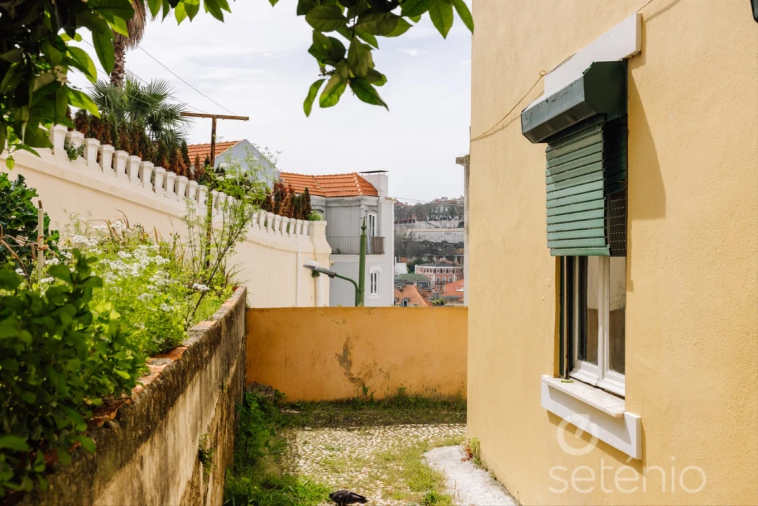 Apartamento T4 para Venda em Arroios Foto 28