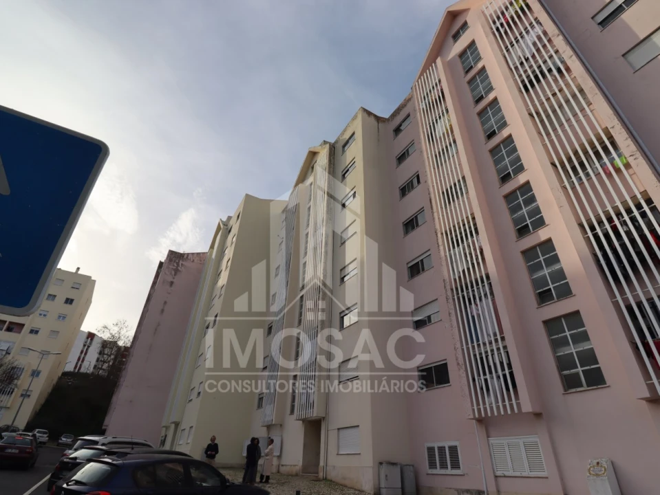 Apartamento T3 para Venda em Loures Foto 11