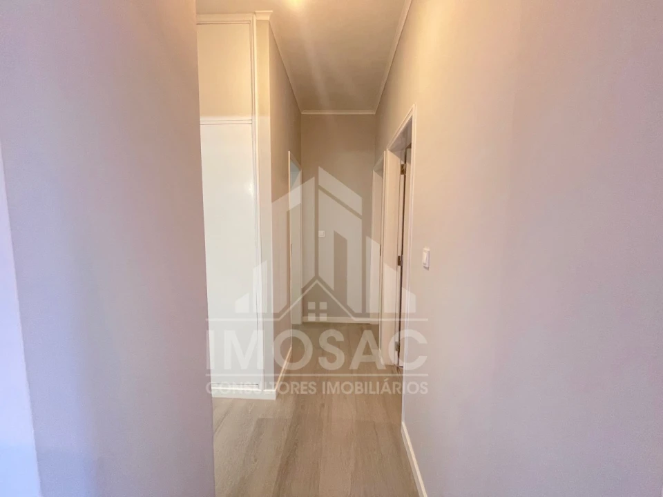 Apartamento T3 para Venda em Loures Foto 12