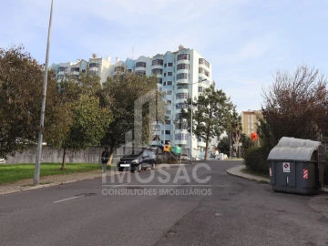 Apartamento T3 para Venda em Loures