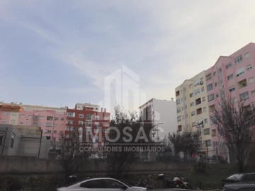 Apartamento T3 para Venda em Loures