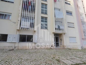 Apartamento T3 para Venda em Loures