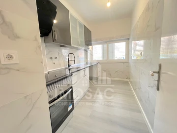 Apartamento T3 para Venda em Loures