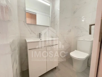 Apartamento T3 para Venda em Loures