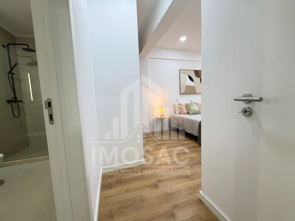 Apartamento T3 para Venda em Benfica Foto 14