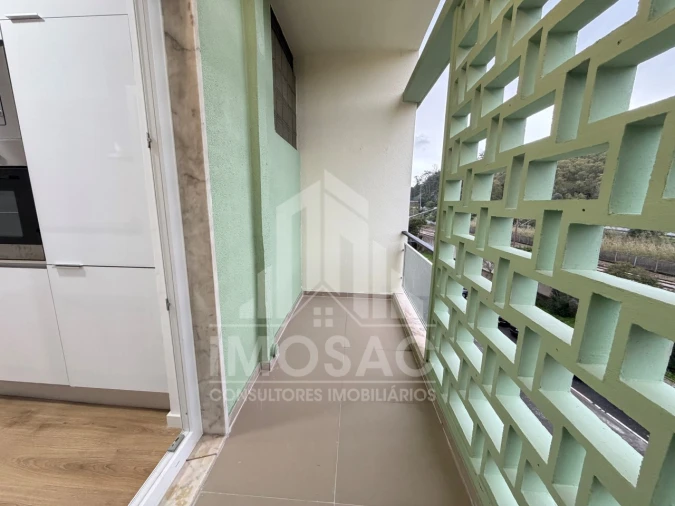 Apartamento T3 para Venda em Benfica Foto 23