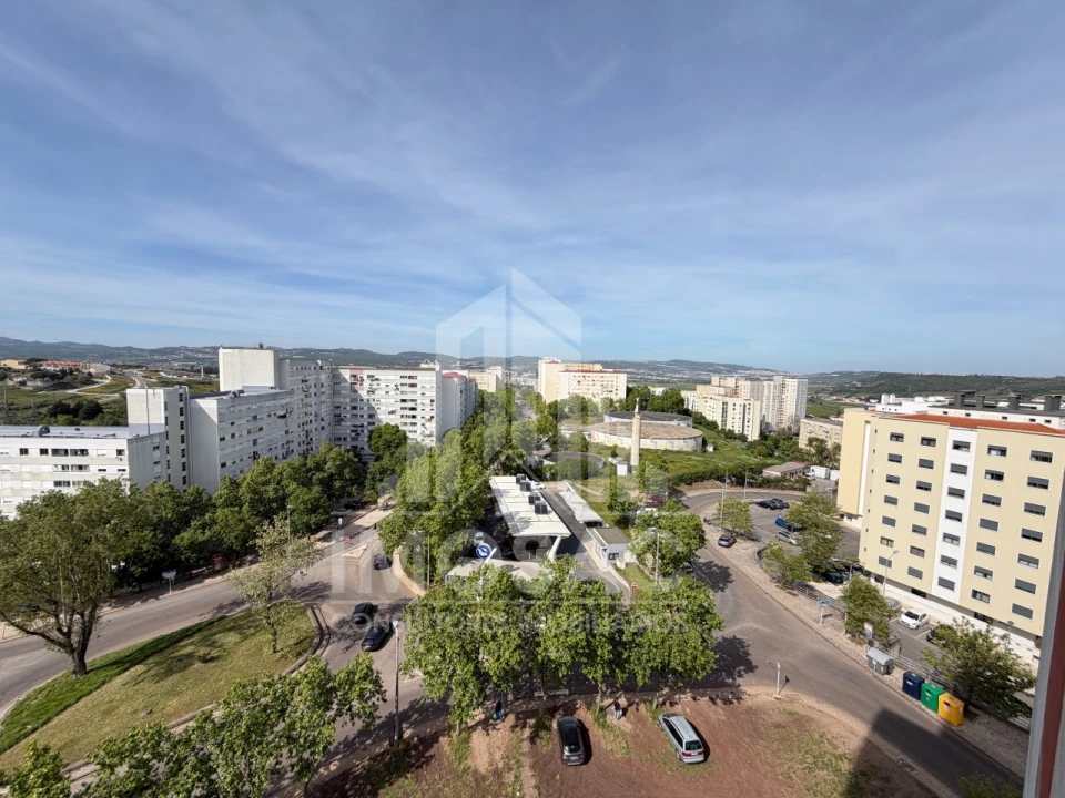 Apartamento T2 para Venda em Loures Foto 20