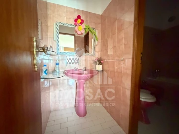 Apartamento T2 para Venda em Loures