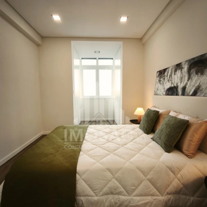 Apartamento T3 para Venda em Benfica Foto 24