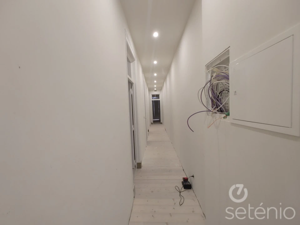 Apartamento T3 para Venda em Santo António Foto 3