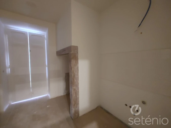 Apartamento T3 para Venda em Santo António Foto 11