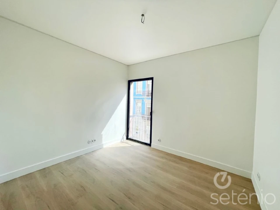 Apartamento T4 para Venda em Arroios Foto 9