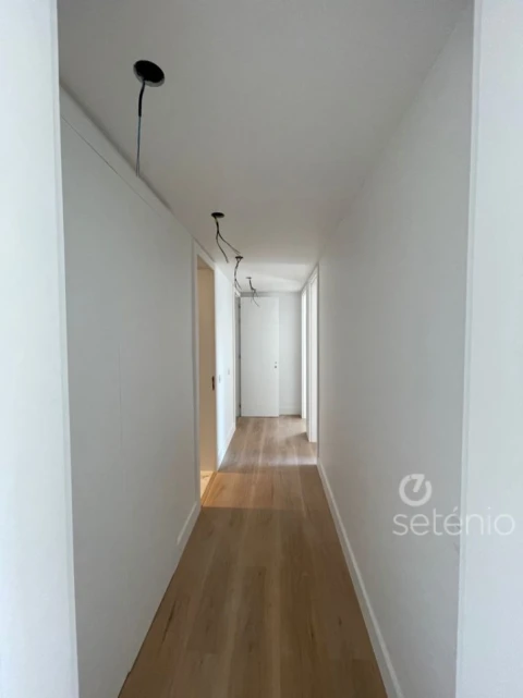 Apartamento T4 para Venda em Arroios