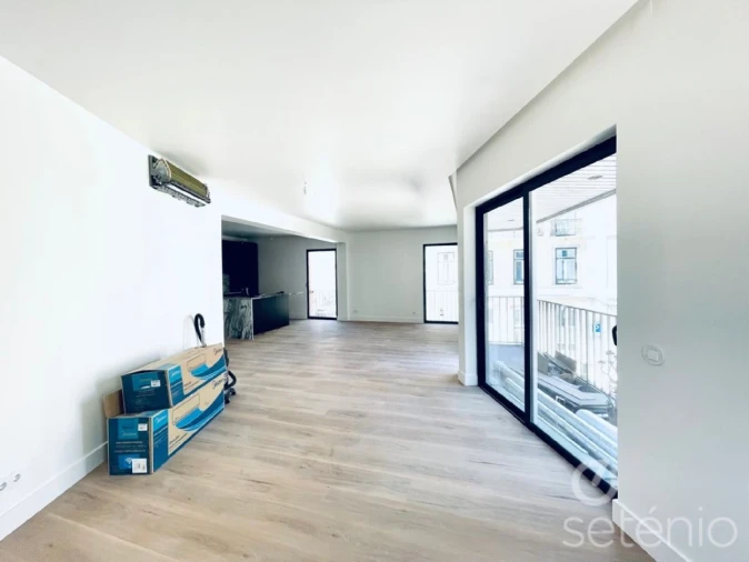 Apartamento T4 para Venda em Arroios Foto 10