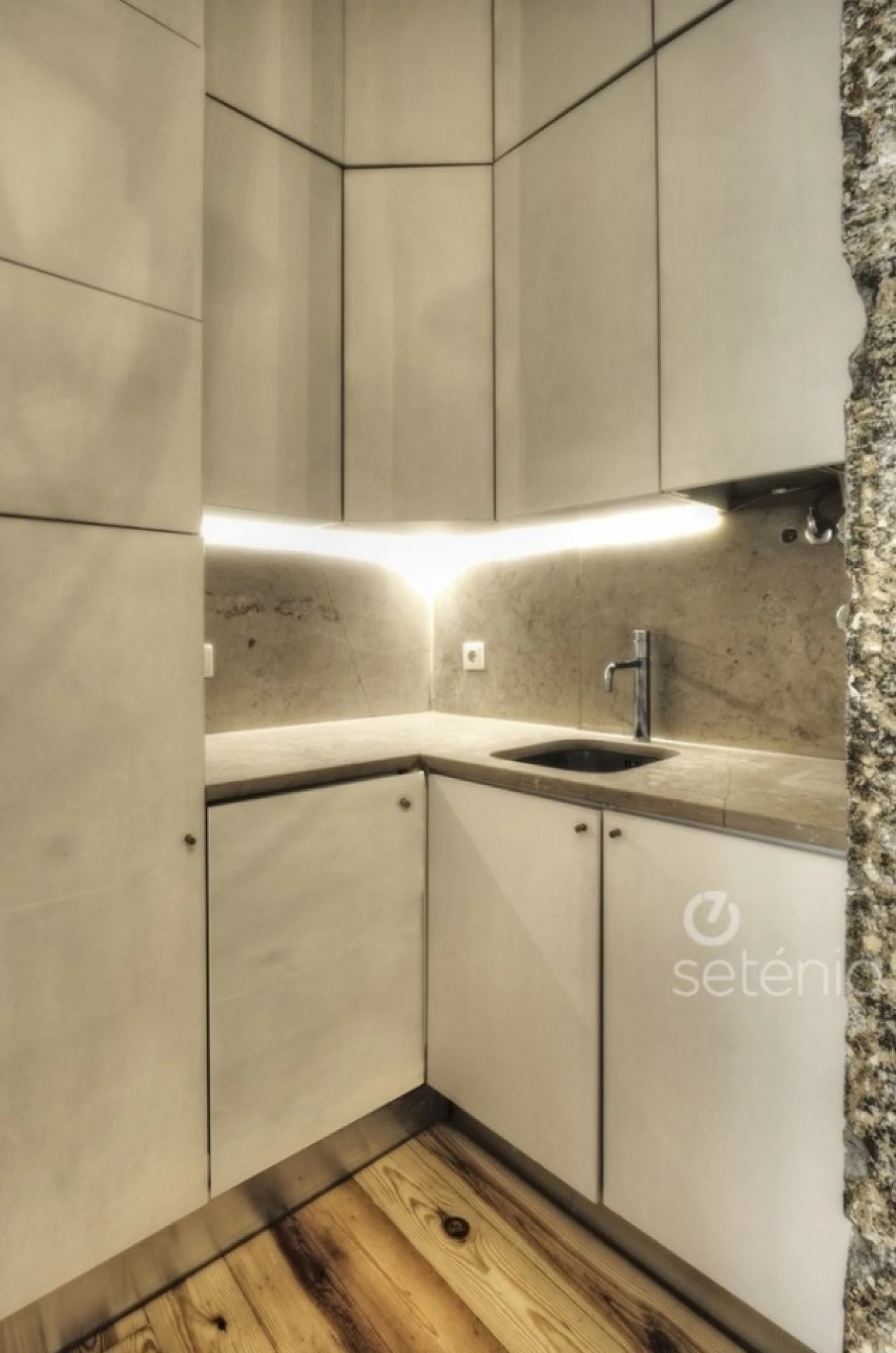 Apartamento T1 para Venda em Santa Maria Maior Foto 15