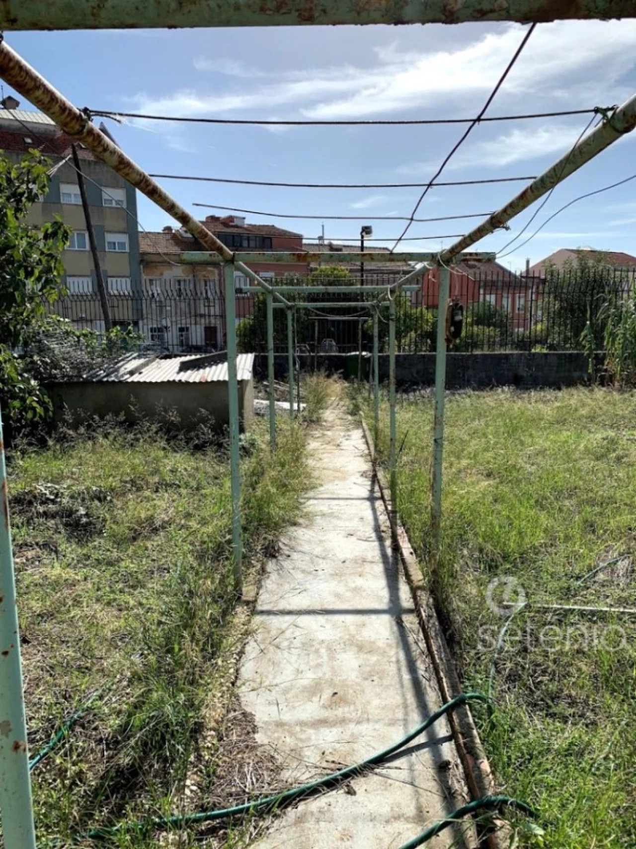 Terreno para Venda em Ajuda Foto 2