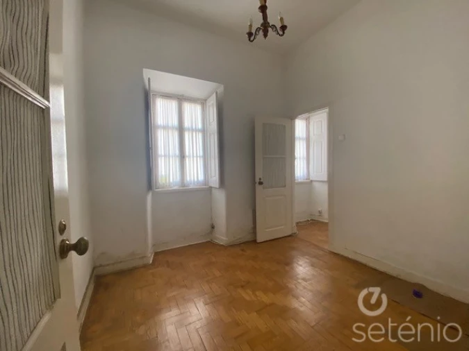 Apartamento T1 para Venda em Estrela Foto 2