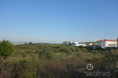Terreno para Venda em Algueirão-Mem Martins