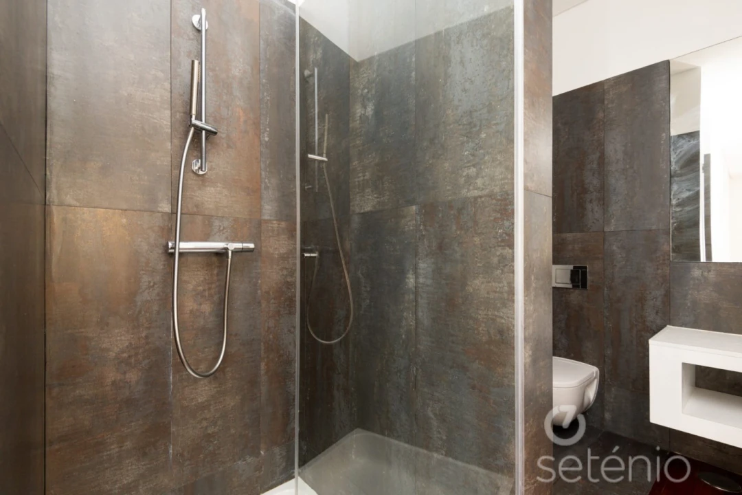 Apartamento T4 para Venda em Avenidas Novas Foto 8