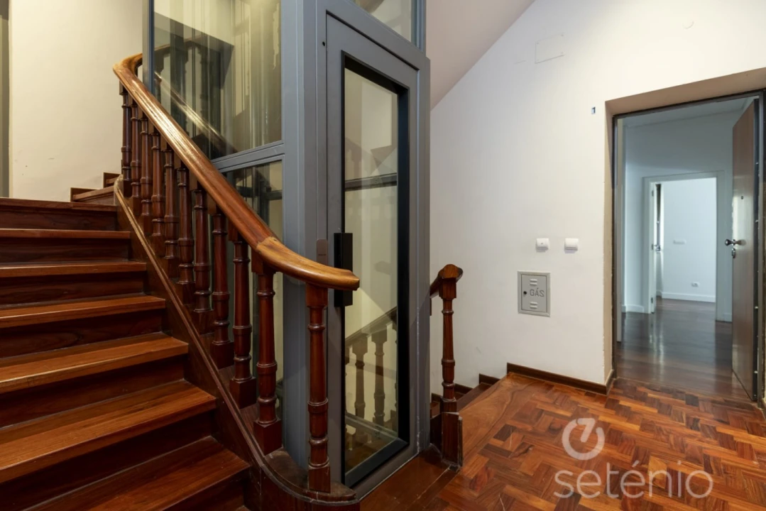 Apartamento T4 para Venda em Avenidas Novas Foto 24