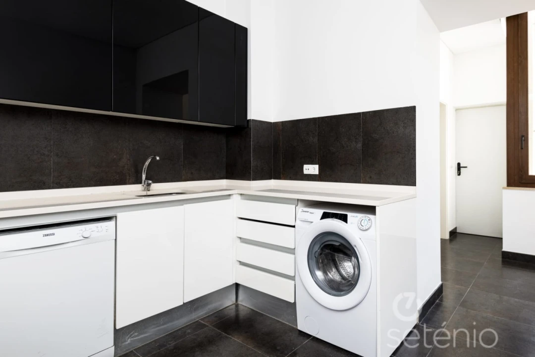 Apartamento T4 para Venda em Avenidas Novas Foto 17