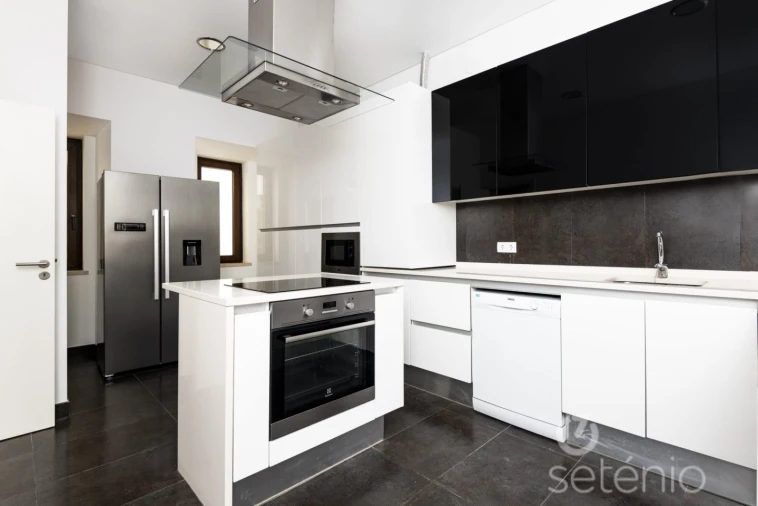 Apartamento T4 para Venda em Avenidas Novas Foto 6