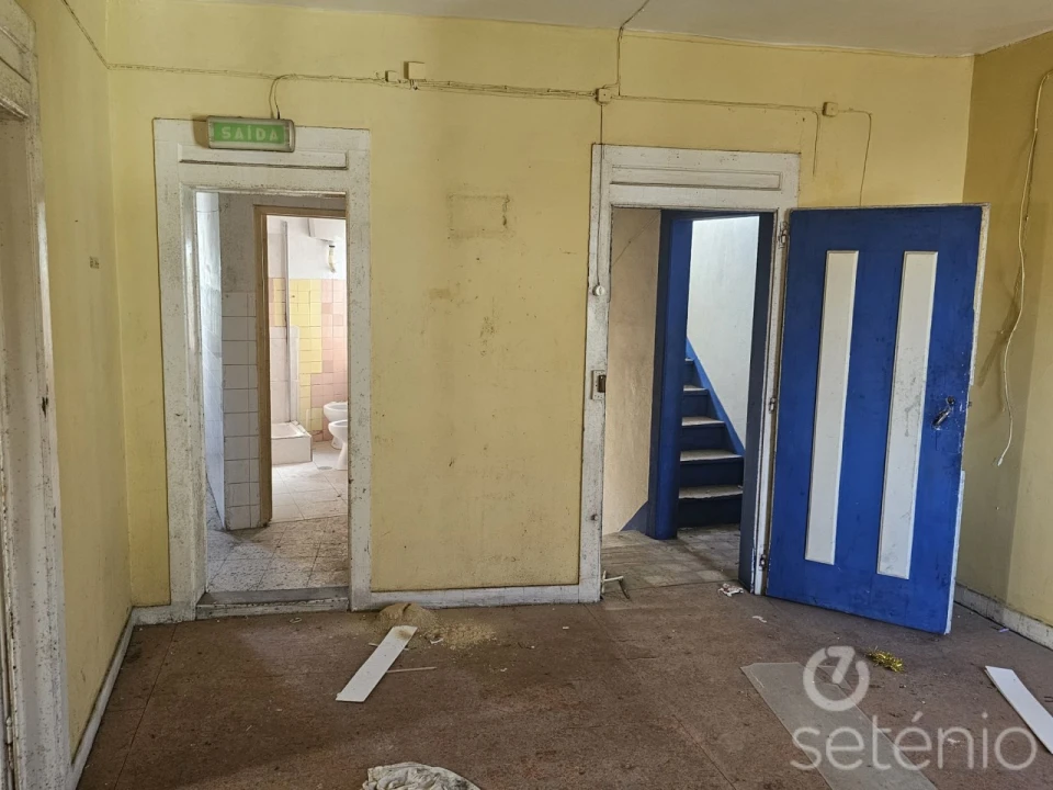 Prédio para Venda em Santa Maria Maior Foto 5