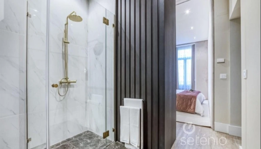 Apartamento T1 para Venda em Santo António Foto 22