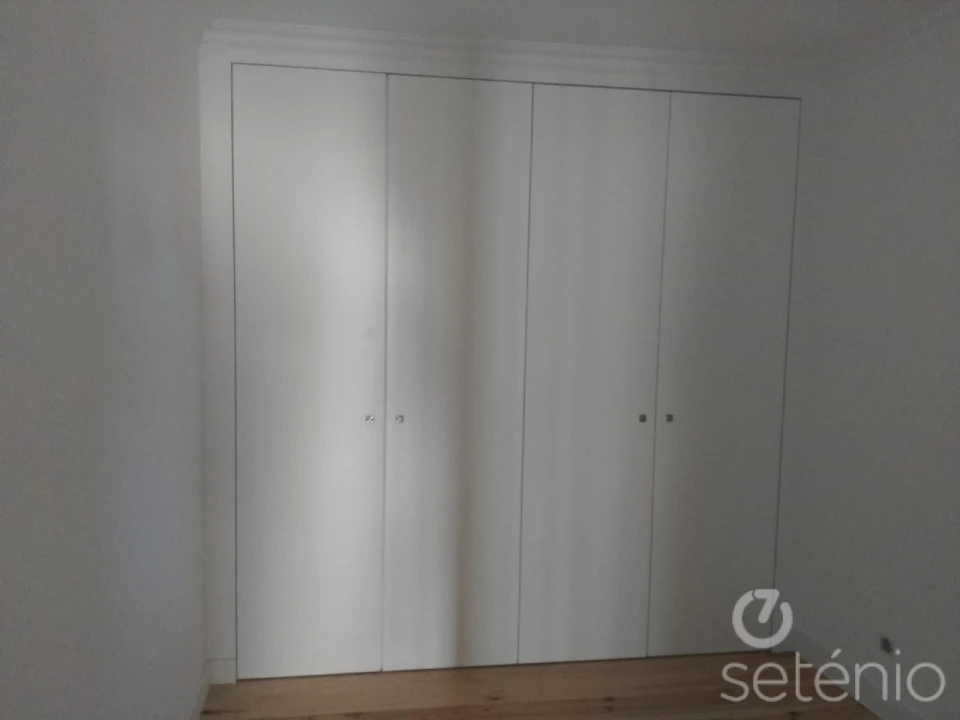 Apartamento T1 para Venda em Santa Maria Maior Foto 8