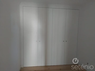 Apartamento T1 para Venda em Santa Maria Maior