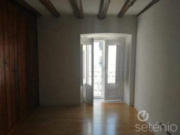 Apartamento T1 para Venda em Santa Maria Maior