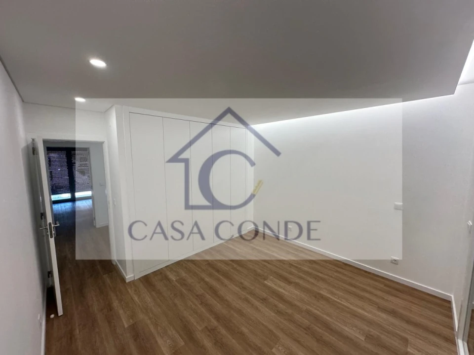Moradia T4 para Venda em Fernao Ferro Foto 12