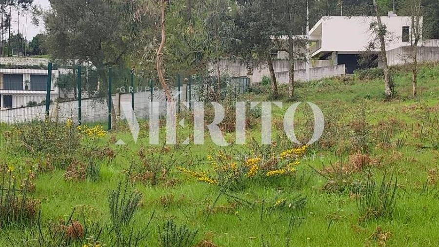 Terreno para Venda em Turiz