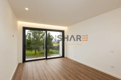 Moradia T3 para Venda em Loureira