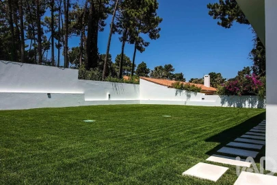 Moradia T4 para Venda em Corroios