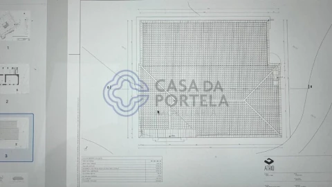 Moradia T3 para Venda em Torre de Coelheiros