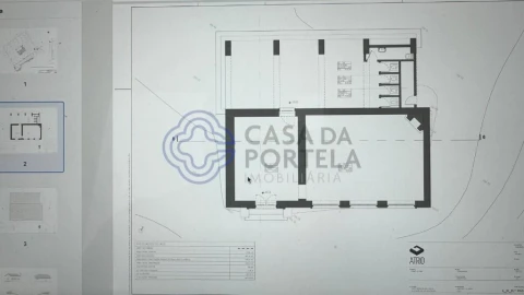 Moradia T3 para Venda em Torre de Coelheiros