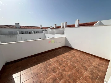 Moradia T3 para Venda em Malagueira e Horta das Figueiras