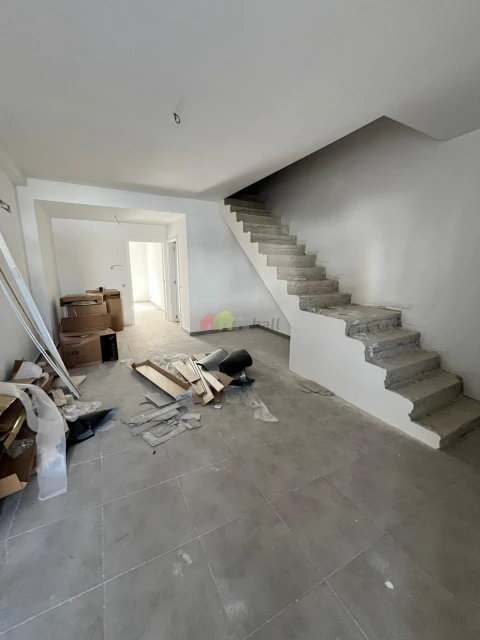 Moradia T3 para Venda em Malagueira e Horta das Figueiras