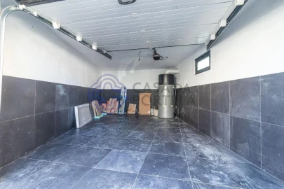 Moradia T2 para Venda em Santa Marinha e São Pedro da Afurada