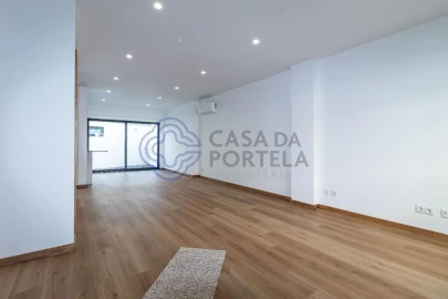 Moradia T2 para Venda em Santa Marinha e São Pedro da Afurada