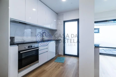 Moradia T2 para Venda em Santa Marinha e São Pedro da Afurada
