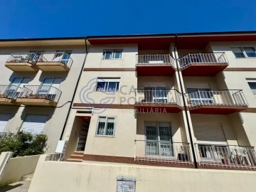 Apartamento T3 para Venda em Gulpilhares e Valadares